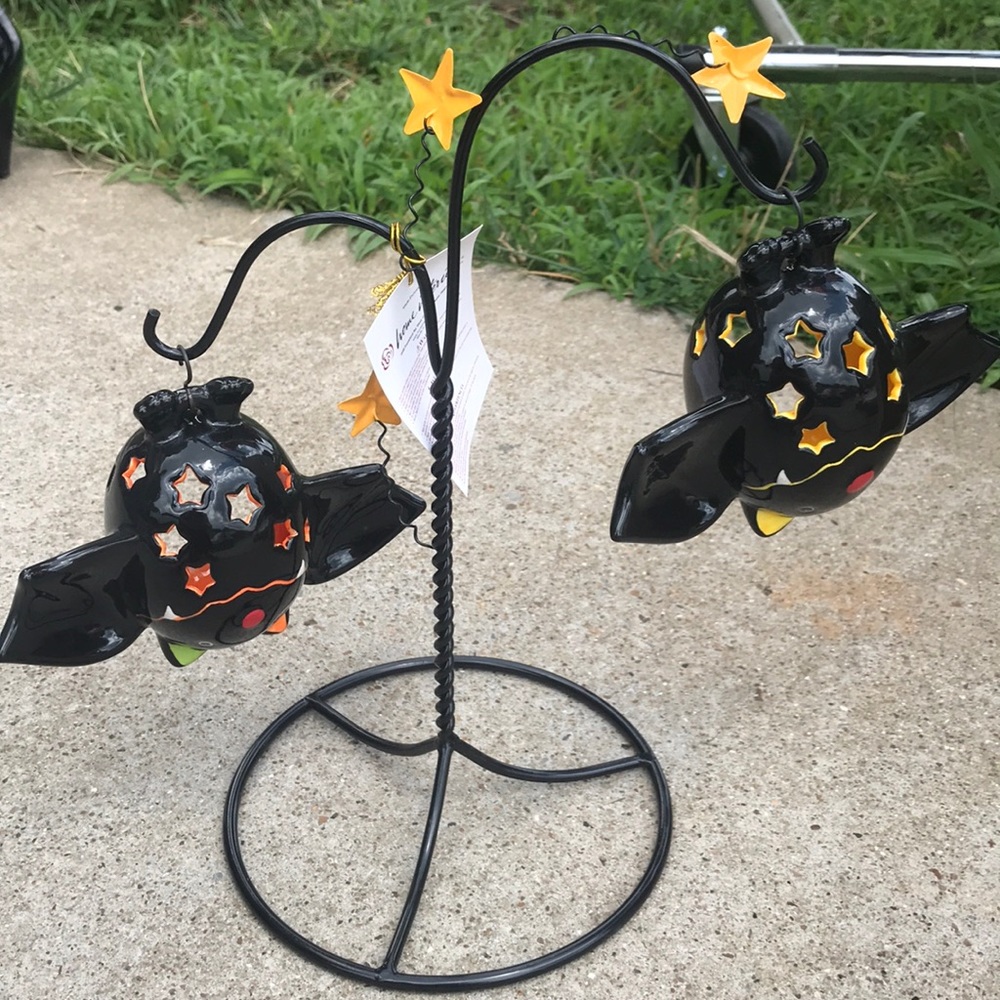 Tea light holder